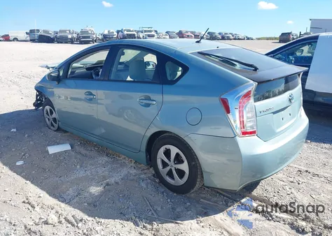2013 Toyota Prius Two z USA, uszkodzony, nr VIN JTDKN3DU5D5612289
